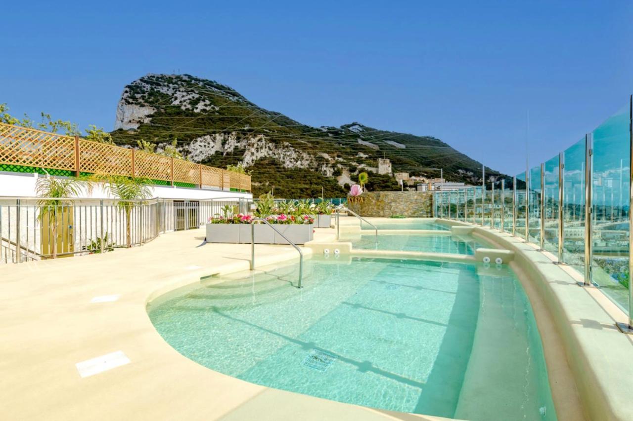 Ocean Spa Suite 11-Hosted By Sweetstay Gibraltár Kültér fotó